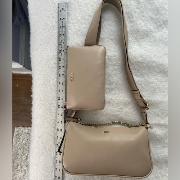 2 DKNY Bags LAINE Demi Nude Crossbody Bag And Wristlet Designer Set Duo NEW $178 - Picture 9 of 12